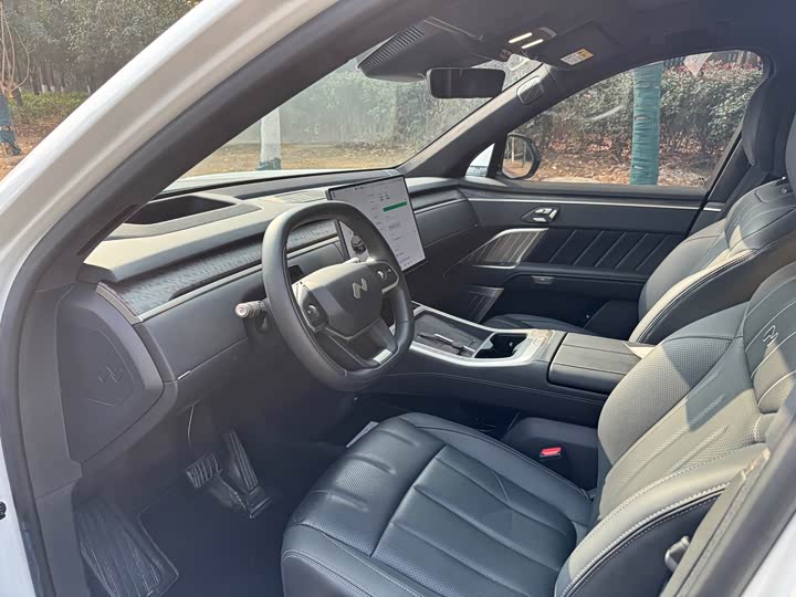 Nio Onvo L90 2025 2025款 Max 六座版