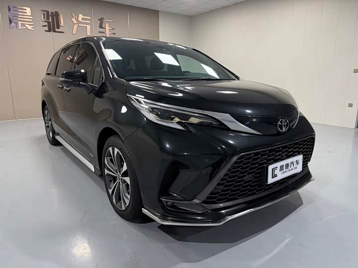 Toyota Granvia 2024 2024款 2.5L混动 尊贵PLUS版