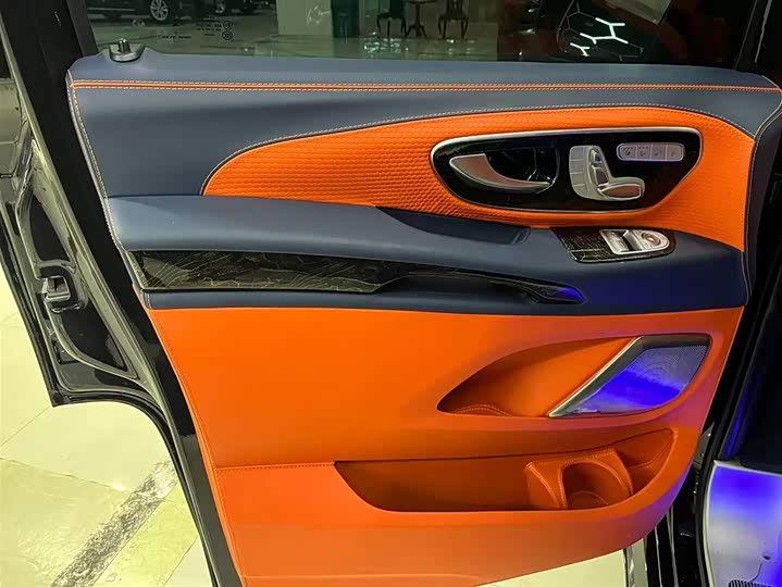 Mercedes-Benz Vito 2024 2024款 2.0T 商务版 7座