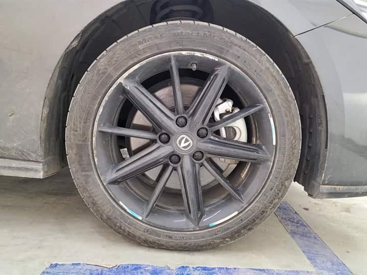 Changan UNI-V Hybrid 2023 2023款 智电iDD 1.5T 113km智趣型（飞快版）