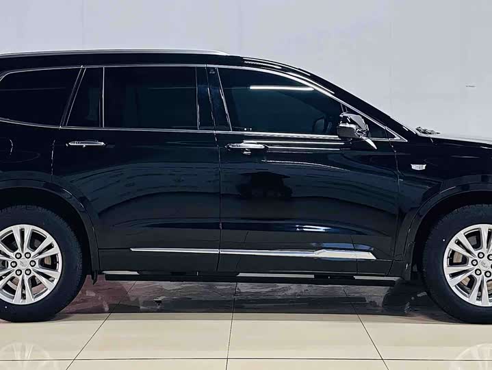 Cadillac XT6 2022 2022款 2.0T 七座四驱风尚120周年限量版