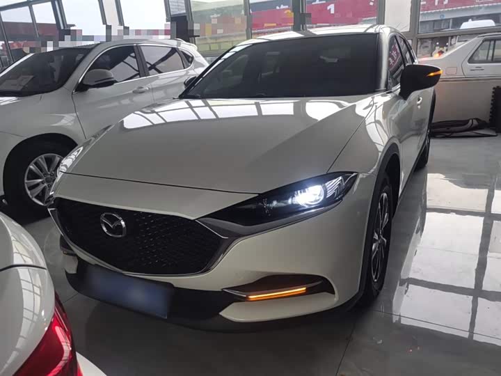 Mazda CX-4 2021 2021款 2.0L 自动两驱蓝天活力版