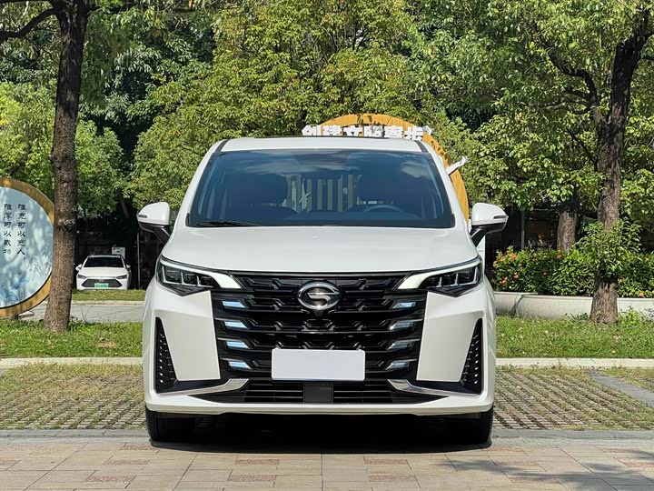 GAC Trumpchi M6 2023 2023款 PRO 270T DCT豪华版