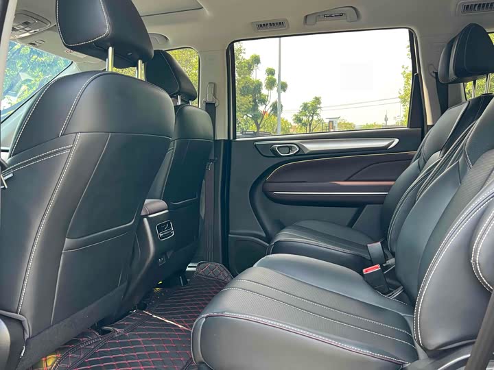 GAC Trumpchi M6 2023 2023款 PRO 270T DCT豪华版