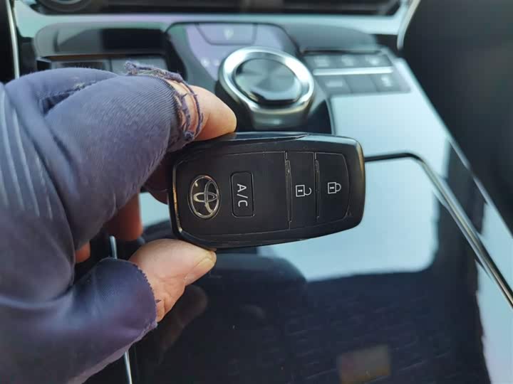 Toyota bZ4X 2022 2022款 两驱长续航PRO版