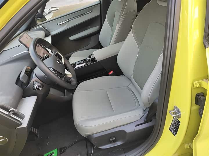 Volvo EX30 2025 2025款 后驱长续航版 Ultra