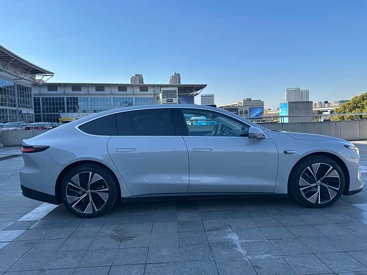 Nio ET7 2024 2024款 75kWh 行政版
