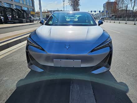 BAIC Arcfox Alpha S5 2025 2025款 560MAX 185kW