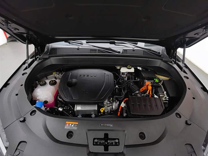 Geely Monjaro Thor Hybrid 2024 2024款 油混 1.5T 星云版