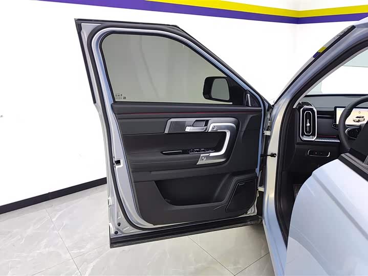 Chery Jaecoo J7 (Explore 06) 2023 2023款 都市版 1.6T 两驱豪华