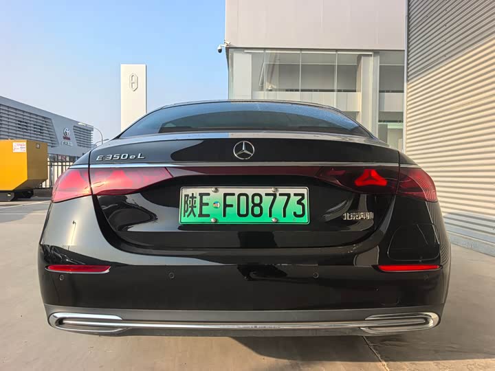 Mercedes-Benz E-Class Hybrid 2024 2024款 E 350 e L 插电式混合动力轿车