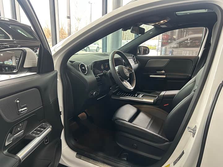 Mercedes-Benz GLA-Class 2023 2023款 GLA 200