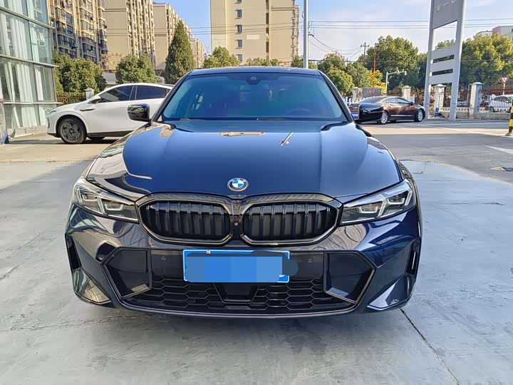 BMW 3 Series 2025 2025款 330Li M运动曜夜套装