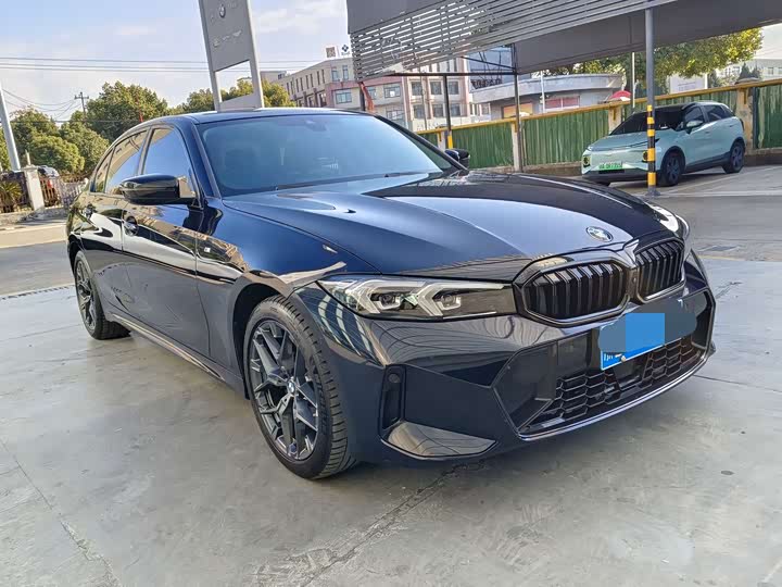 BMW 3 Series 2025 2025款 330Li M运动曜夜套装
