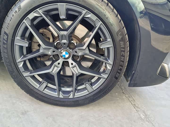 BMW 3 Series 2025 2025款 330Li M运动曜夜套装