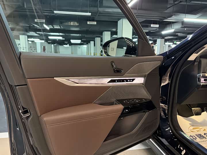 BMW 7 Series 2023 2023款 735Li M运动套装