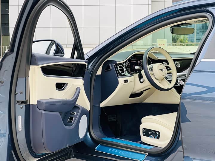Bentley Flying Spur 2024 2024款 4.0T V8 标准版