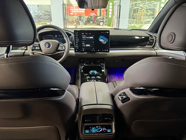 BYD Han 2025 2025款 EV 智驾版 506KM尊贵型
