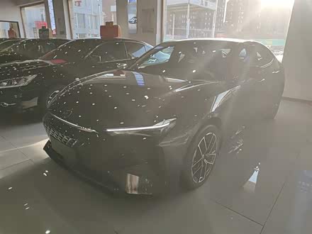 Changan UNI-V Hybrid 2024 2024款 蓝鲸智电iDD 136km 智尊型