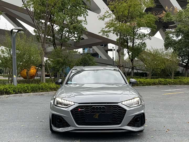 Audi RS 4 2022 2022款 RS4 Avant 黑曜版