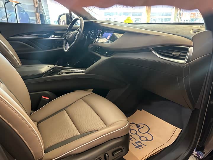 Buick Enclave 2022 2022款 652T 四驱尊享旗舰型 7座