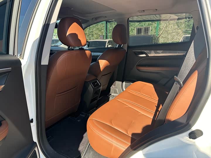 Geely Vision X6 2021 2021款 PRO 1.4T 自动尊贵型