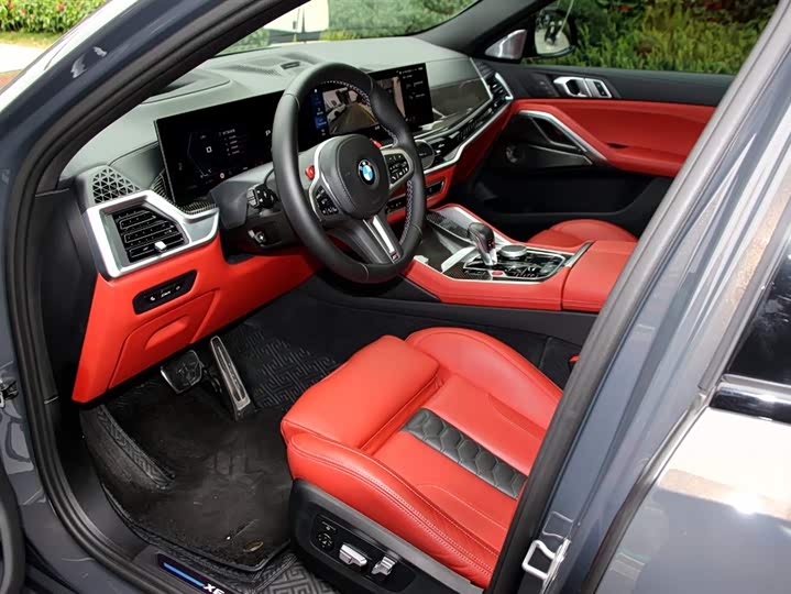 BMW X6 M 2023 2023款 X6 M 雷霆版