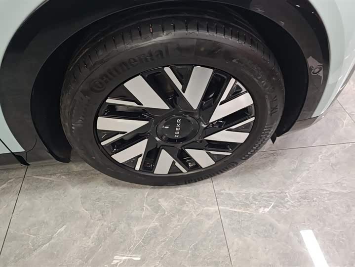 Zeekr Mix 2025 2025款 智驾版