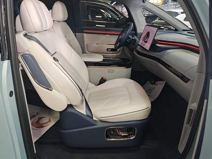 Zeekr Mix 2025 2025款 智驾版