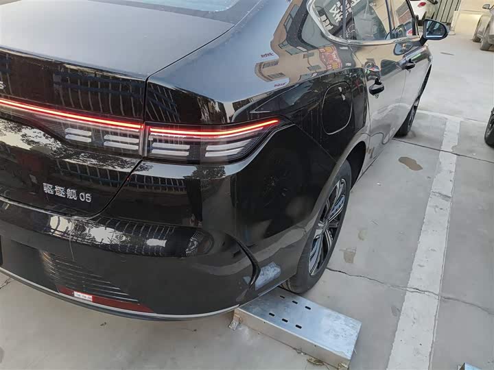 BYD Destroyer 05 2023 2023款 冠军版 DM-i 120KM 旗舰型