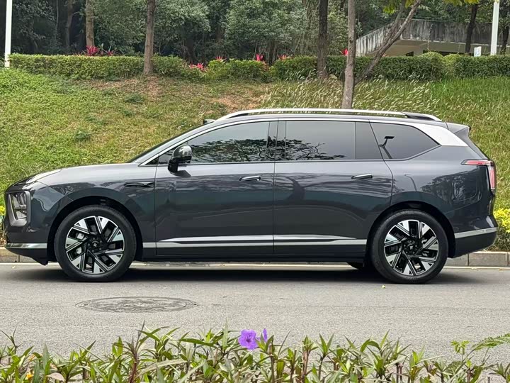 GAC Hyptec HL 2025 2025款 350 Max六座激光雷达版