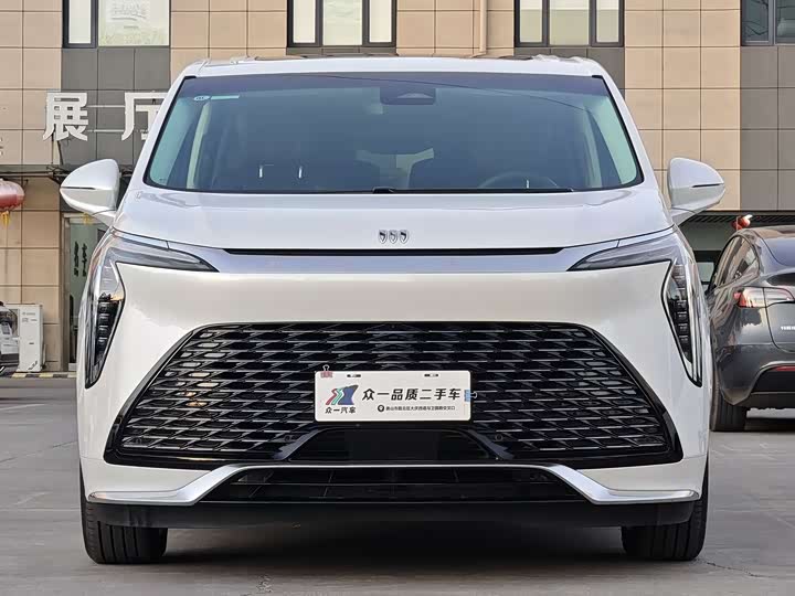 Buick GL8 Century 2025 2025款 2.0T 六座蕴世版