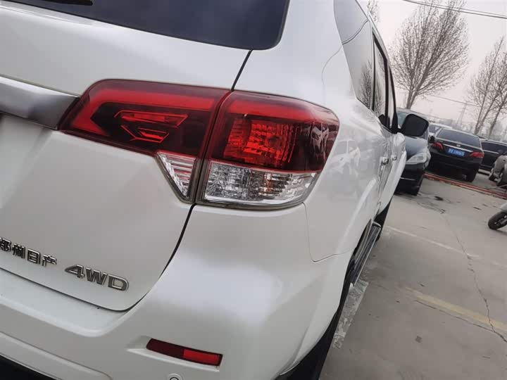 Nissan Terra 2020 2020款 2.5L XL Upper 4WD 自动四驱豪华版