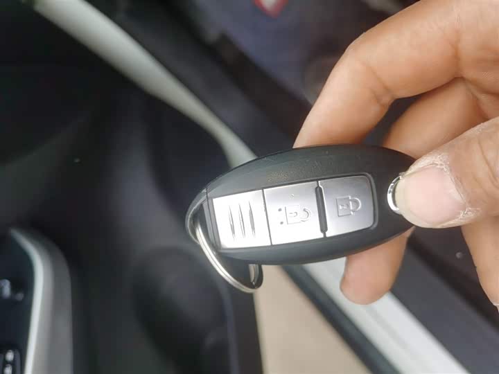 Nissan Terra 2020 2020款 2.5L XL Upper 4WD 自动四驱豪华版