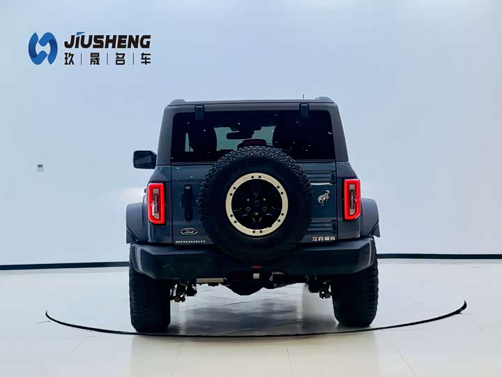Ford Bronco 2024 2024款 2.3T 荒地