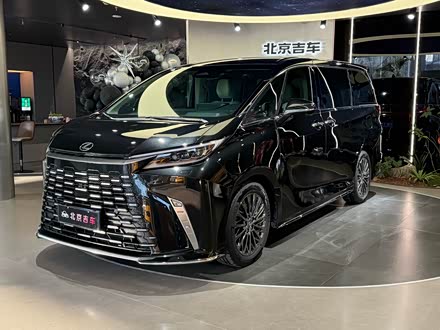 Lexus LM 2023 2023款 500h 六座尊崇版