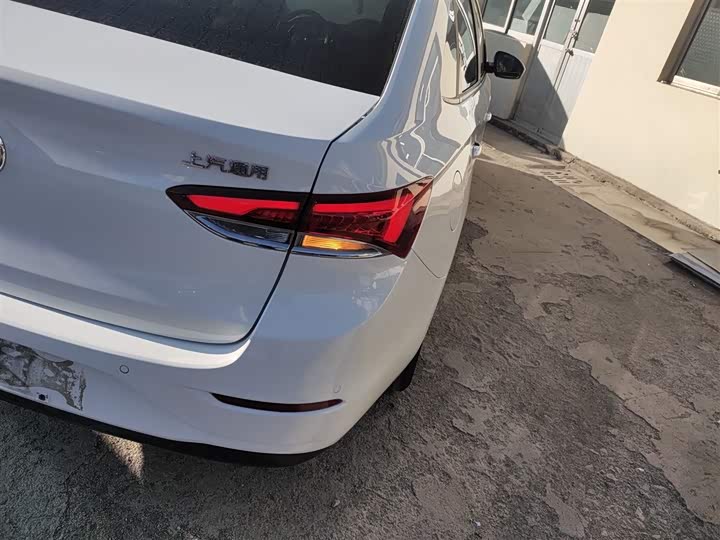 Buick Excelle GT 2021 2021款 改款 1.3T 自动轻混动精英型