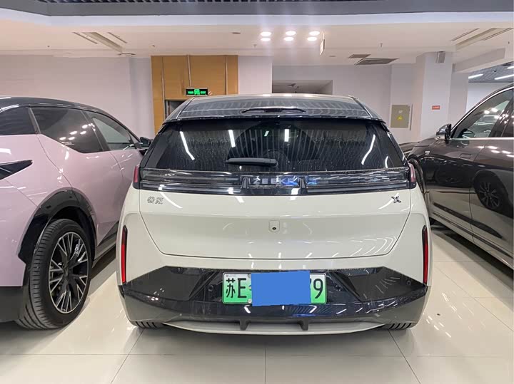 Zeekr X 2025 2025款 四座后驱魔方版