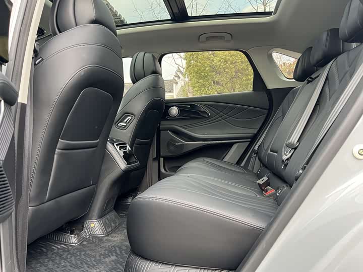 Exeed RX 2023 2023款 400T 两驱优享版