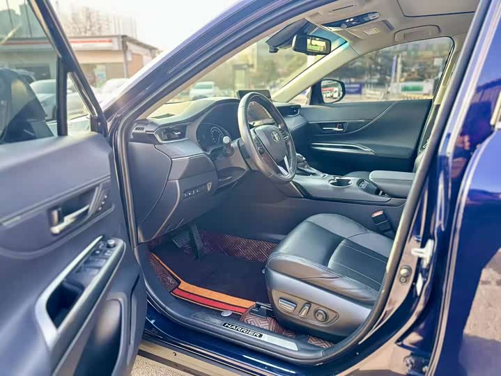 Toyota Harrier 2022 2022款 双擎 2.5L CVT四驱尊享版