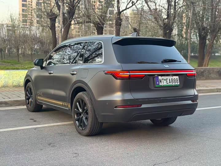 LiXiang One 2021 2021款 增程6座版