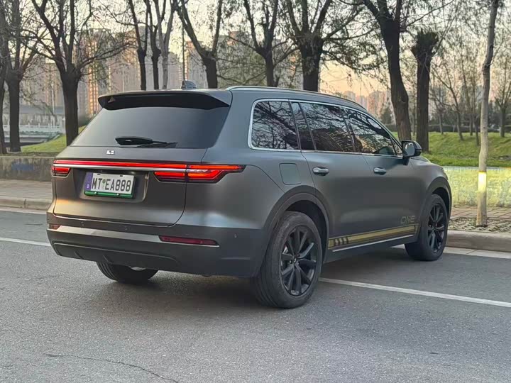 LiXiang One 2021 2021款 增程6座版