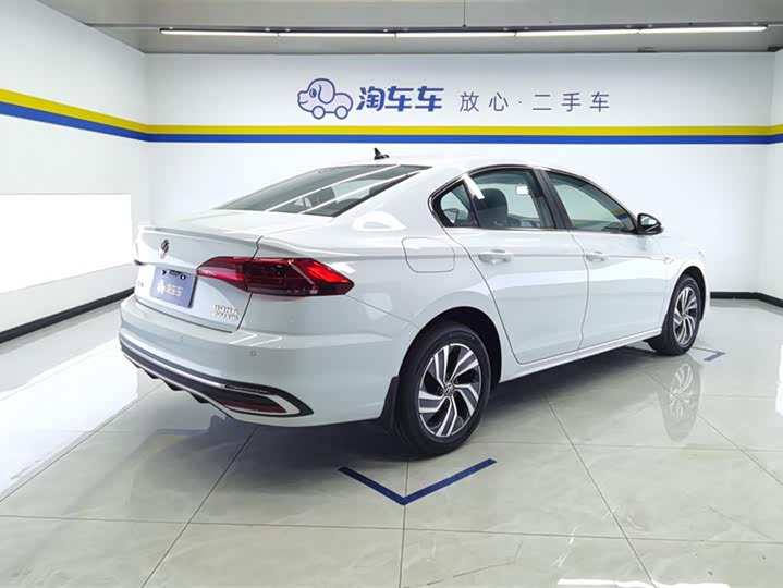 Volkswagen Bora 2025 2025款 200TSI DSG悦行导航版