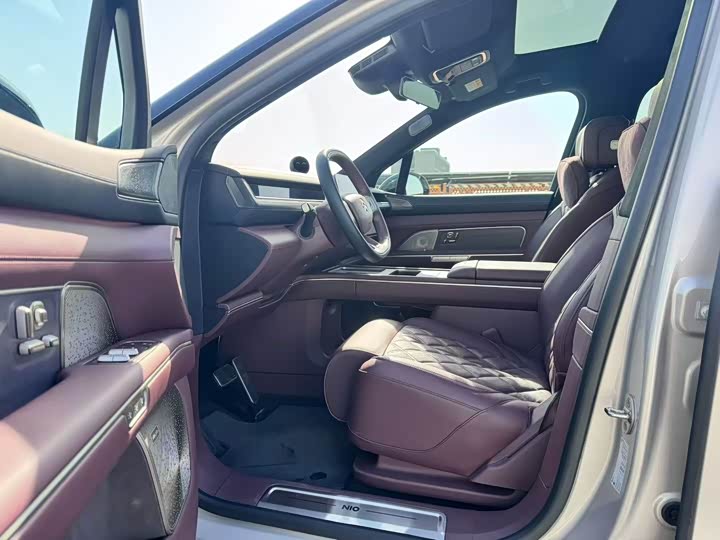 Nio ES8 2026 2026款 七座行政豪华版
