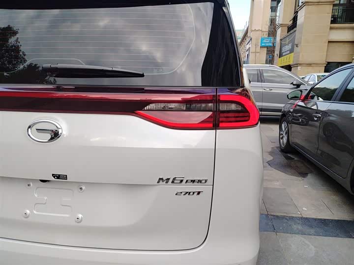 GAC Trumpchi M6 2023 2023款 PRO 270T DCT豪华版