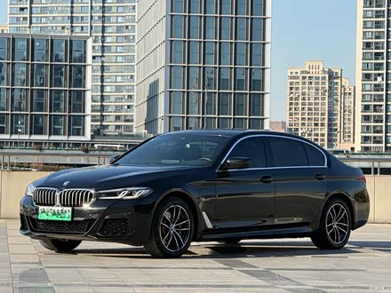 BMW 5 Series Hybrid 2022 2022款 535Le M运动套装