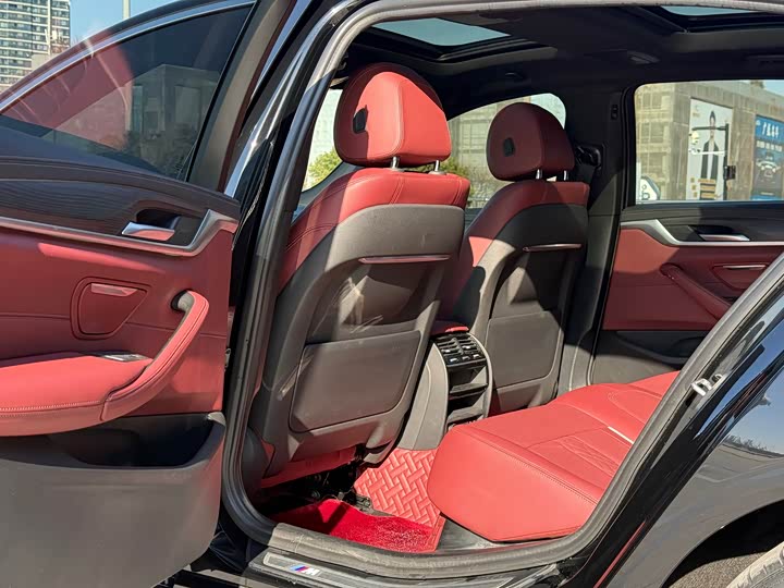 BMW 5 Series Hybrid 2022 2022款 535Le M运动套装