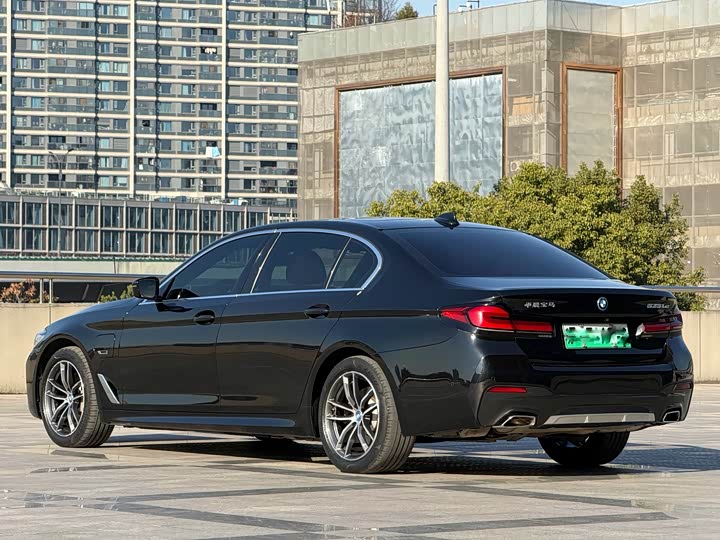 BMW 5 Series Hybrid 2022 2022款 535Le M运动套装