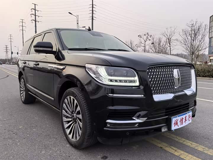 Lincoln Navigator 2022 2022款 3.5T 尊耀版
