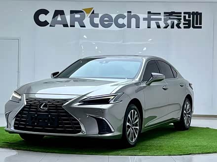 2025 Lexus ES
